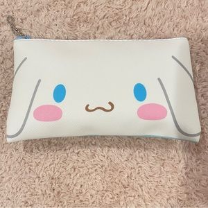 Cinnamoroll Face Slim Pouch